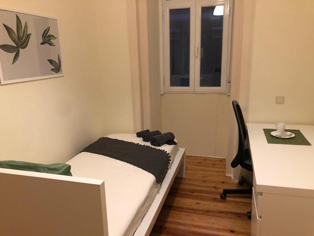 Spacious Apartment Alameda Lisbon Bagian luar foto