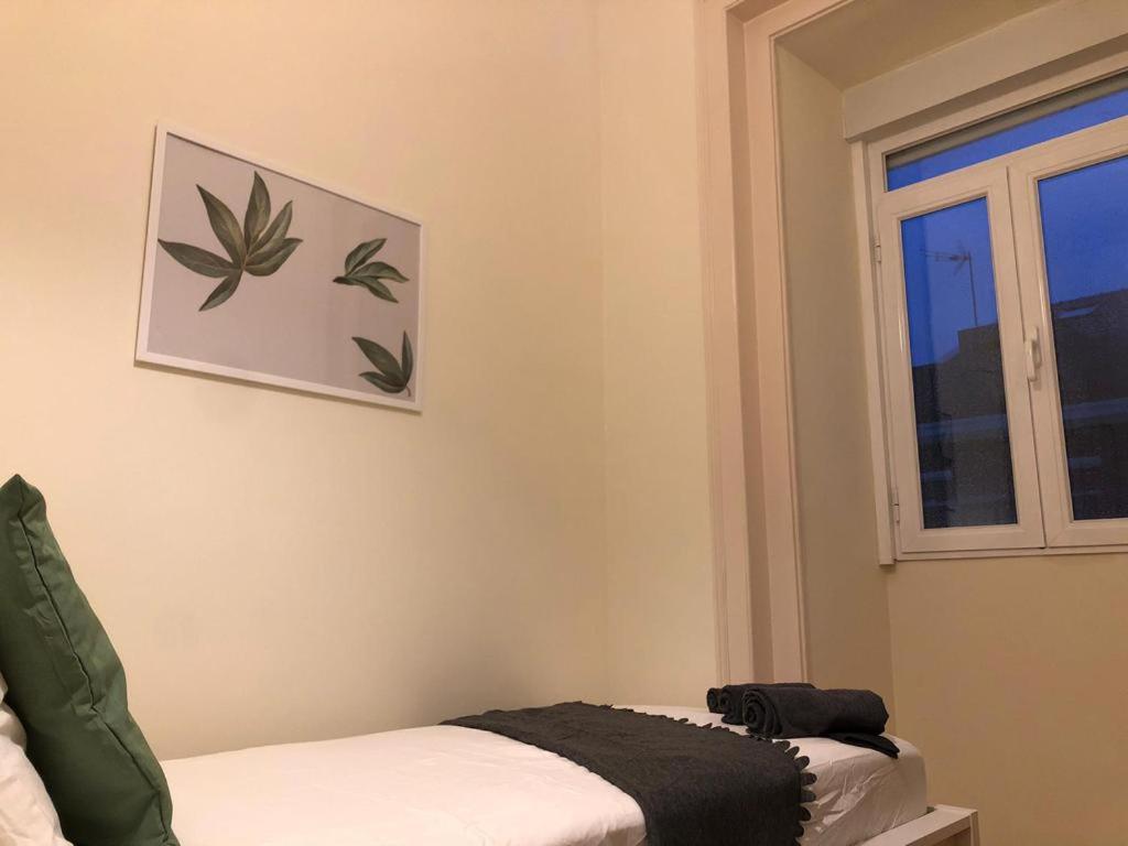 Spacious Apartment Alameda Lisbon Bagian luar foto